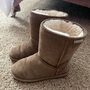 Bearpaw Boots!